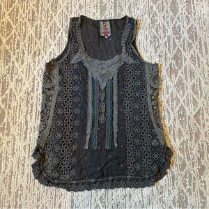 Johnny Was Sleeveless Floral Appliqué Crochet Tank Top